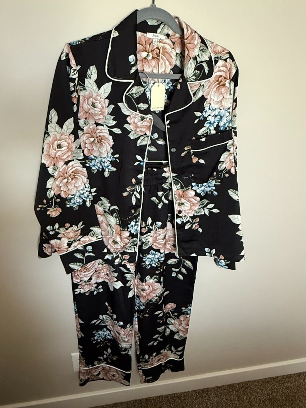 NWT Jodifl Floral Pajama Lounge Set Button Up Top Ankle Pants Large